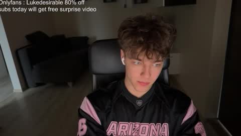 Snapshot of lukedesirable chatting on 24, 3, 2026 lukedesirable online show from 24, 3, 2026