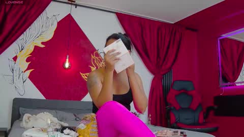 Snapshot of luna_dante_foxx chatting on 12, 3, 2026 Luna Dante online show from 12, 3, 2026