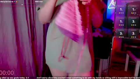 Snapshot of lunaoddity chatting on 21, 3, 2026 Luna online show from 21, 3, 2026