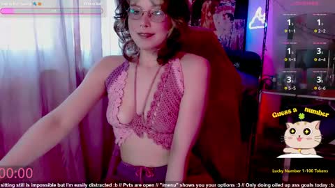 Snapshot of lunaoddity chatting on 22, 3, 2026 Luna online show from 22, 3, 2026