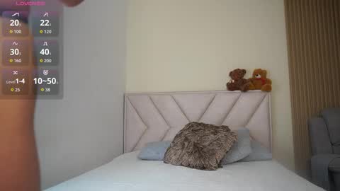 Snapshot of lya_aron_couple chatting on 22, 2, 2026 lya_aron_couple online show from 22, 2, 2026