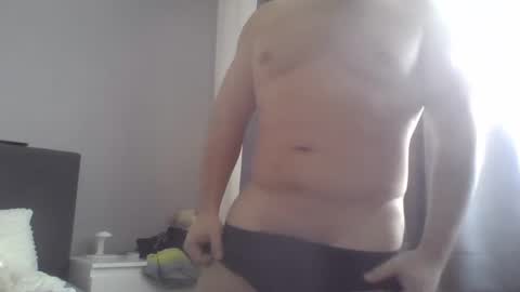 Snapshot of mario17o3 chatting on 24, 2, 2026 Hot N Horny online show from 24, 2, 2026
