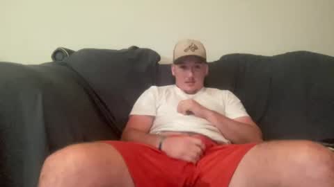 Snapshot of mattdawg13 chatting on 9, 10, 2025 MattDawg13 online show from 9, 10, 2025