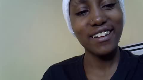 Snapshot of maya_melody chatting on 23, 2, 2026 maya_melody online show from 23, 2, 2026