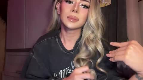 Snapshot of meetmehalfway888 chatting on 18, 3, 2026 GODDESS OF ALL GODDESSES online show from 18, 3, 2026