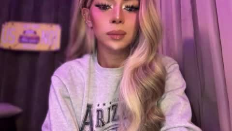 Snapshot of meetmehalfway888 chatting on 22, 3, 2026 GODDESS OF ALL GODDESSES online show from 22, 3, 2026