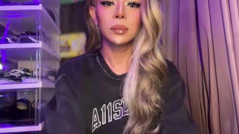 Snapshot of meetmehalfway888 chatting on 3, 4, 2026 GODDESS OF ALL GODDESSES online show from 3, 4, 2026