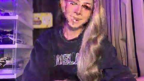 Snapshot of meetmehalfway888 chatting on 10, 4, 2026 GODDESS OF ALL GODDESSES online show from 10, 4, 2026