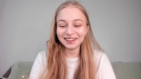 Mia here Appreciate your support online show from 12, 3, 2026