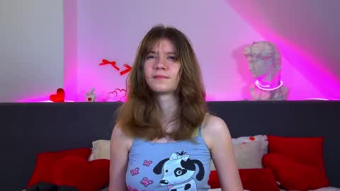 Mila online show from 3, 3, 2026