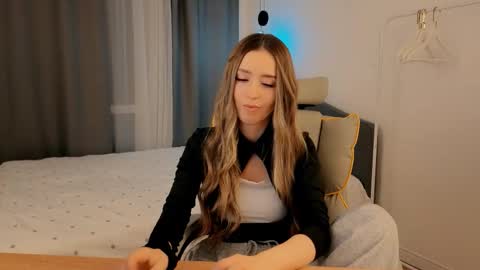 Eva online show from 28, 2, 2026