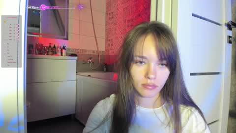 Snapshot of moni_carroll chatting on 23, 11, 2025 Monia Help me get 20000 subscribers online show from 23, 11, 2025