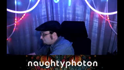 naughtyphotons online show from 28, 2, 2025