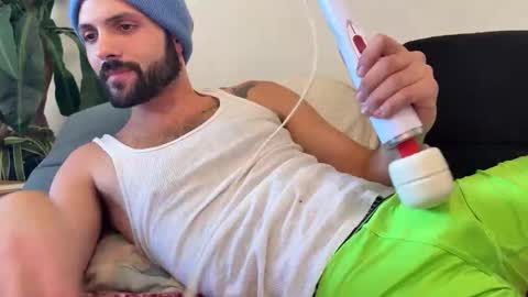 Snapshot of nerdynutstorm chatting on 20, 9, 2025 nerdynutstorm online show from 20, 9, 2025