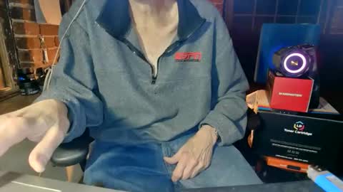 Snapshot of nfgwholoves2cum chatting on 10, 2, 2026 NFG Nice Friendly Guy Dick online show from 10, 2, 2026