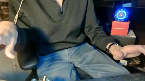 Snapshot of nfgwholoves2cum chatting on 5, 4, 2026 NFG Nice Friendly Guy Dick online show from 5, 4, 2026