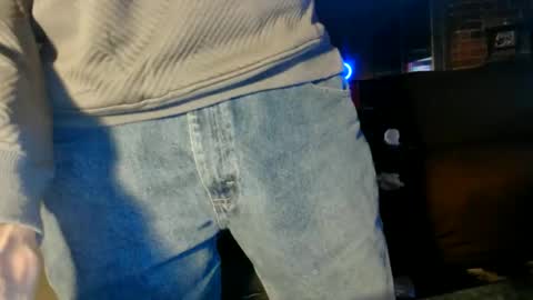 Snapshot of nfgwholoves2cum chatting on 10, 4, 2026 NFG Nice Friendly Guy Dick online show from 10, 4, 2026