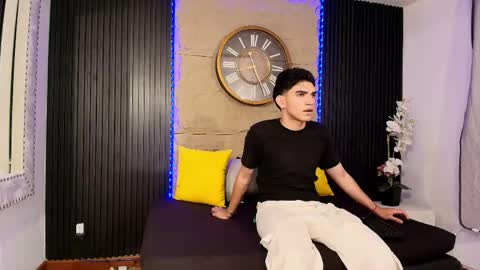 Snapshot of nico_monroet chatting on 14, 4, 2026 nico_monroet online show from 14, 4, 2026