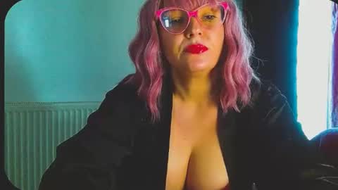 Snapshot of onemoreblonde chatting on 13, 1, 2026 Nicol online show from 13, 1, 2026