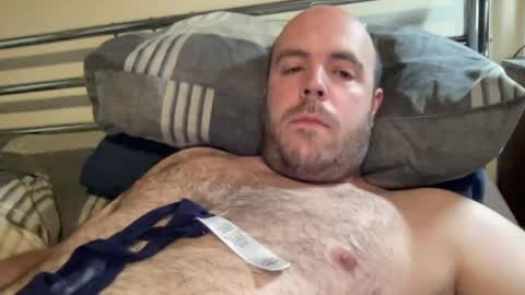 Snapshot of owenfn2 chatting on 13, 4, 2026 Owen2022 online show from 13, 4, 2026