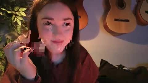 PilloGoddess online show from 8, 3, 2026