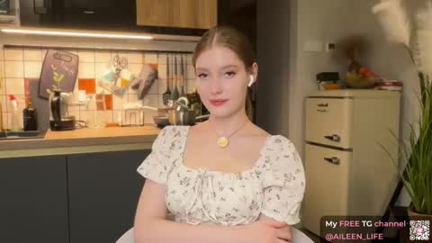 Snapshot of purrpure chatting on 20, 9, 2025 Aileen online show from 20, 9, 2025