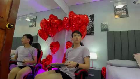 Snapshot of raphael_nyon chatting on 24, 2, 2026 Raphael Nyon online show from 24, 2, 2026