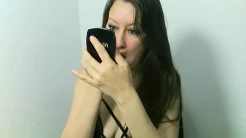 Snapshot of renata_cheriee chatting on 15, 4, 2026 renata cheriee online show from 15, 4, 2026