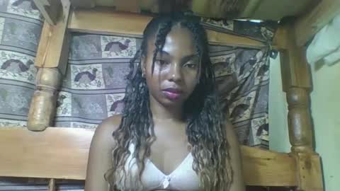 Snapshot of rosalinda933 chatting on 21, 3, 2026 Rosalinda online show from 21, 3, 2026