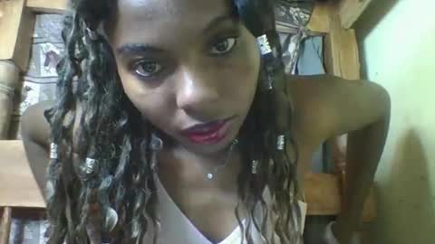 Snapshot of rosalinda933 chatting on 11, 4, 2026 Rosalinda online show from 11, 4, 2026
