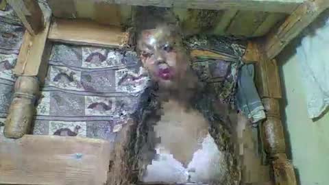 Snapshot of rosalinda933 chatting on 12, 4, 2026 Rosalinda online show from 12, 4, 2026