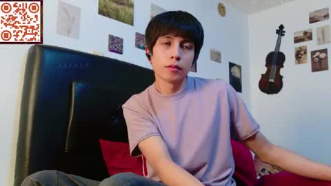 Snapshot of s_a_t_u_r_n chatting on 11, 4, 2026 ST online show from 11, 4, 2026