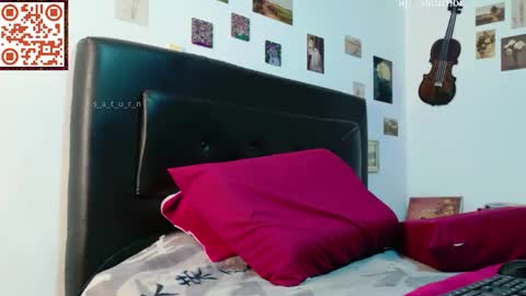 Snapshot of s_a_t_u_r_n chatting on 14, 4, 2026 ST online show from 14, 4, 2026