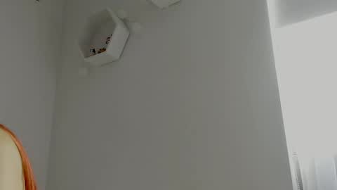 Saray  online show from 30, 3, 2026