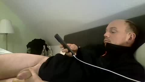 Simon online show from 6, 12, 2024