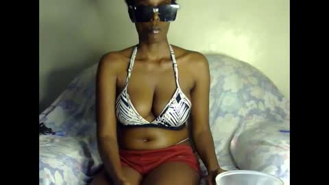 Natural boobs online show from 28, 11, 2025