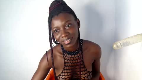 Snapshot of sexy_lilyyy chatting on 14, 10, 2025 lily online show from 14, 10, 2025