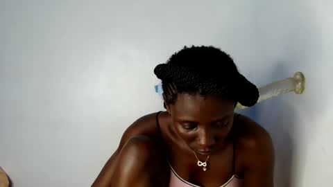 Snapshot of sexy_lilyyy chatting on 21, 10, 2025 lily online show from 21, 10, 2025