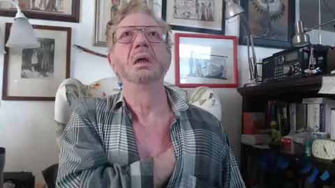 ImYourBitch online show from 13, 3, 2026