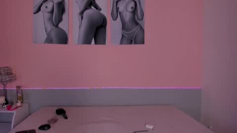 Snapshot of stefany_gonzales_ chatting on 22, 3, 2026 Stefany online show from 22, 3, 2026