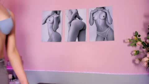 Snapshot of stefany_gonzales_ chatting on 13, 4, 2026 Stefany online show from 13, 4, 2026