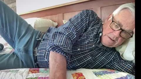 Steve online show from 12, 4, 2026