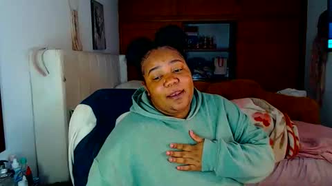 Snapshot of suggarbaby1 chatting on 29, 3, 2026 Cami Back in 2 hours online show from 29, 3, 2026