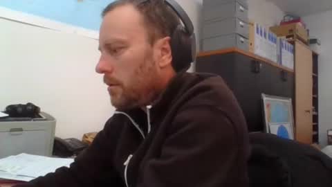 truble_again online show from 9, 1, 2026