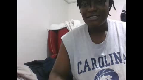 Vee tommy online show from 29, 3, 2026