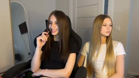 Snapshot of vx_arina chatting on 2, 4, 2026 Arina online show from 2, 4, 2026