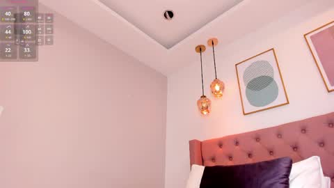 Snapshot of xiomi_monroe chatting on 15, 4, 2026 Xiomara online show from 15, 4, 2026