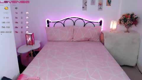 Pau Madrigal online show from 26, 1, 2025