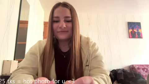 Snapshot of yingchamberlin chatting on 14, 4, 2026 Eva online show from 14, 4, 2026