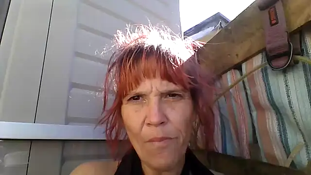 Snapshot of spundarella420 chatting on 15, 12, 2025 spundarella420 online show from 15, 12, 2025